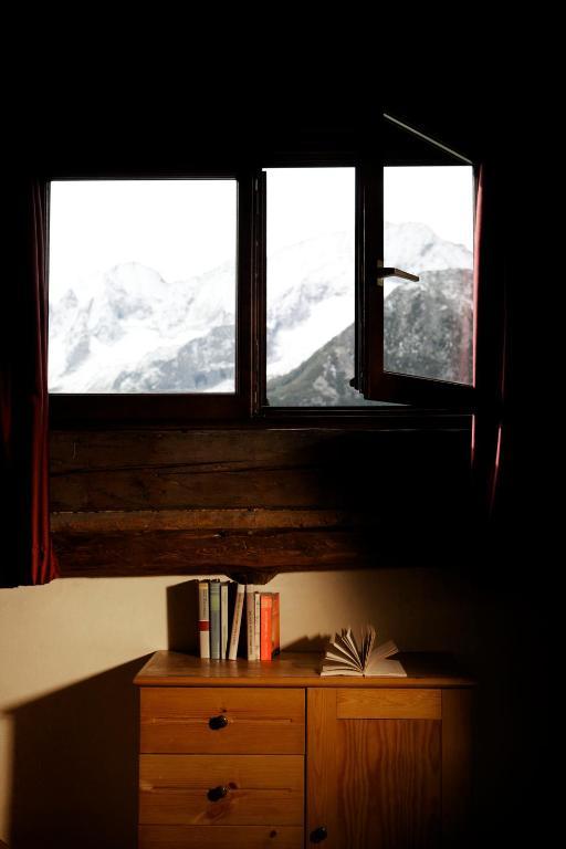 Hotel Dimora Storica La Mirandola Passo del Tonale Habitación foto